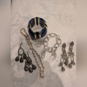 Stylish Blue and Silver Bracelet Set